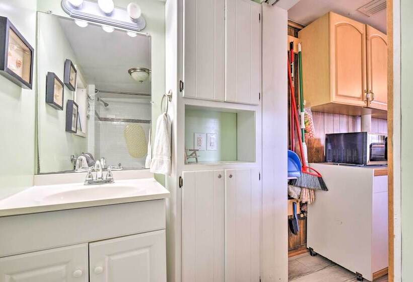 Oceanfront Amelia Island Cottage Near State Park!