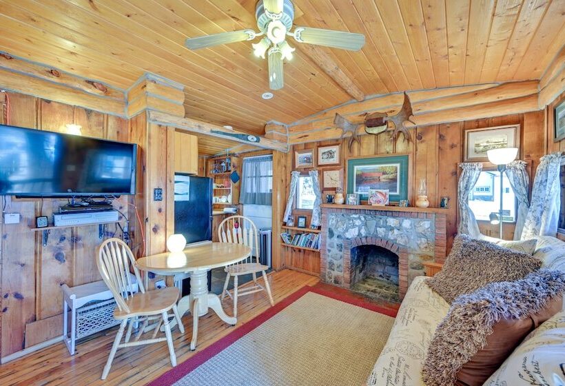 Autumnsong Fireside  Cabin Near Dtwn Buena Vista!