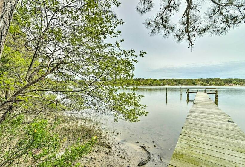 Bayfront Retreat W/ Game Room + Outdoor Pool!