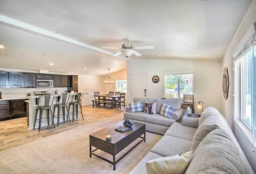 Beautiful Big Bear Home W/ Private Hot Tub!