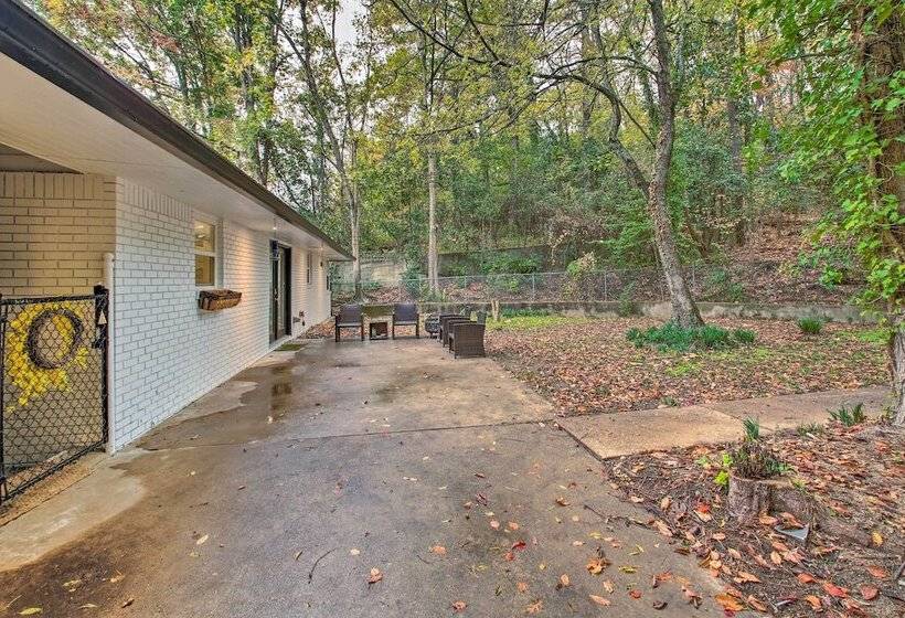 Beautiful Hot Springs Home: Central Location!