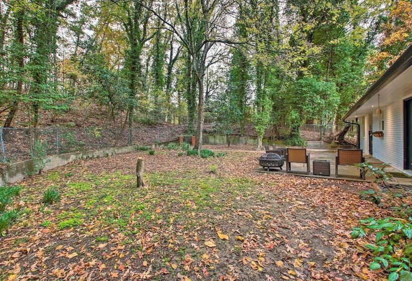 Beautiful Hot Springs Home: Central Location!