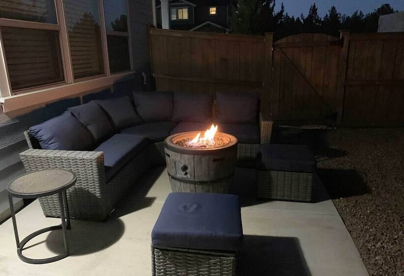 Bend Home W/ Patio + Fire Pits < 3 Mi To Dtwn