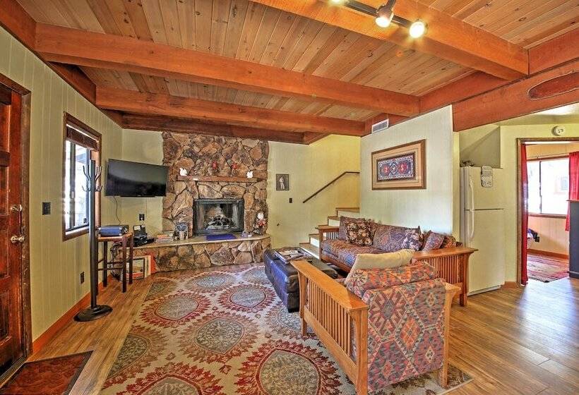 Big Bear Cabin W/ Fenced Yard: 4 Mi To Snow Summit