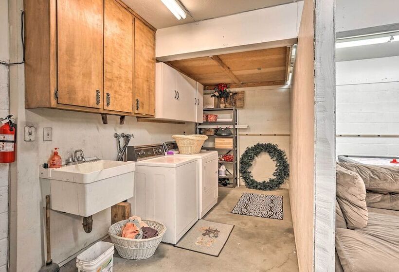 Boho Chic Home W/ Game Room Near Lake Gregory!