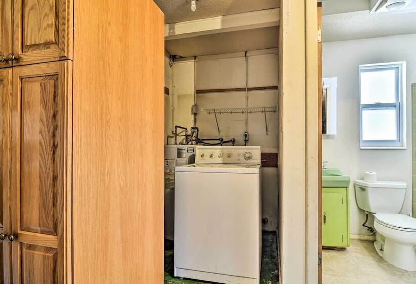 Bradenton Snowbird Sanctuary W/ Covered Patio!