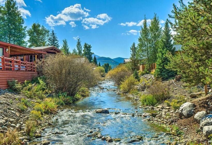 Close To Skiing: Cabin W/ Pool Access In Breck