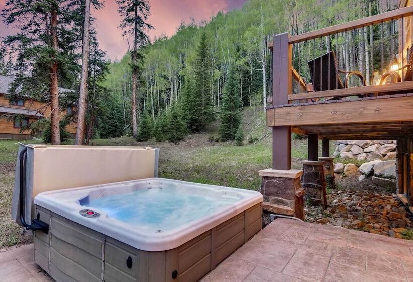 Breckenridge Home W/ Deck + Hot Tub Near Skiing!
