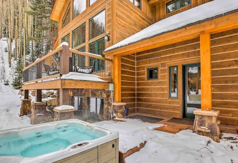Breckenridge Home W/ Deck + Hot Tub Near Skiing!