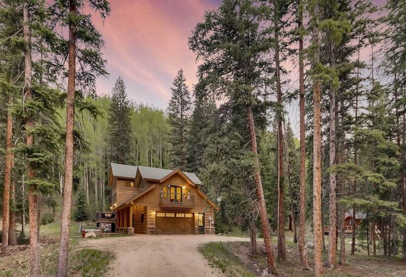 Breckenridge Home W/ Deck + Hot Tub Near Skiing!