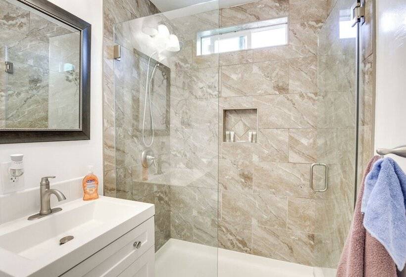 Breeze By The Marina  Chula Vista Getaway!