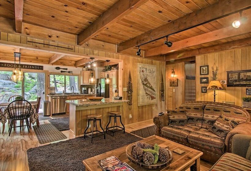 10 Mi To Ski Slopes: South Lake Tahoe Home