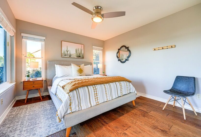 Canyon Lake Retreat W/ Hot Tub, Decks & Lake Views