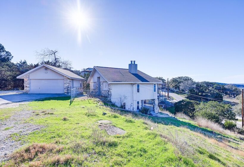Canyon Lake Retreat W/ Hot Tub, Decks & Lake Views