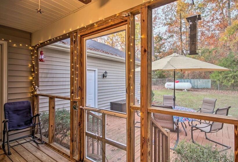 Chapin Home Near Boat Launch & Lake Murray!