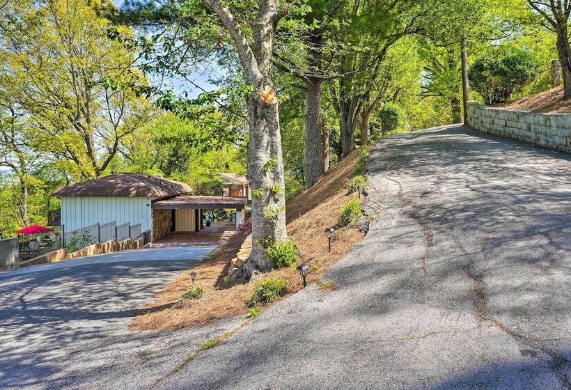 Charming Chattanooga Home W/ Downtown Views!