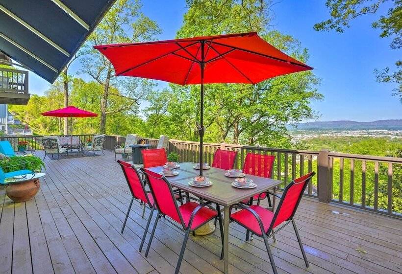 Charming Chattanooga Home W/ Downtown Views!