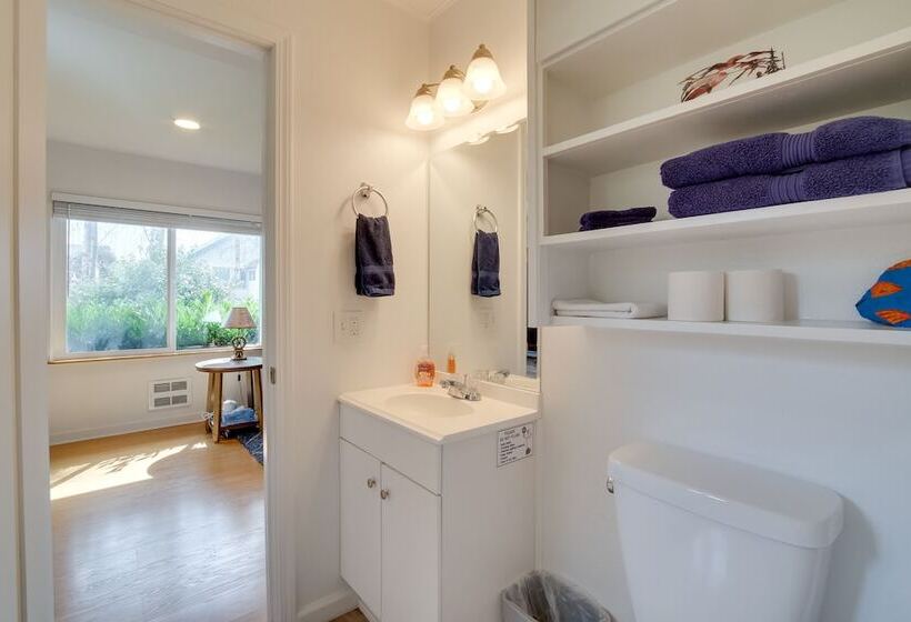 Charming Gold Beach Home < 1 Mi To Rogue River!