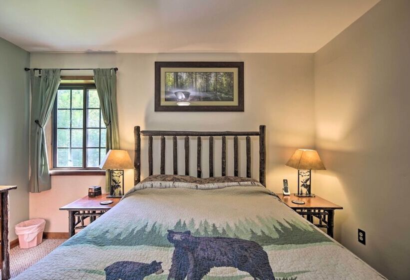 Lake Placid Chalet: Deck & Forest Views!