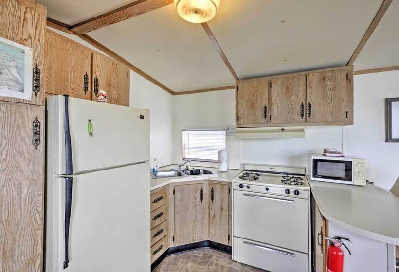 Charming Lakefront Cabin In Ocala National Forest!