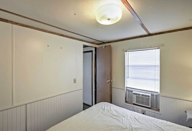 Charming Lakefront Cabin In Ocala National Forest!