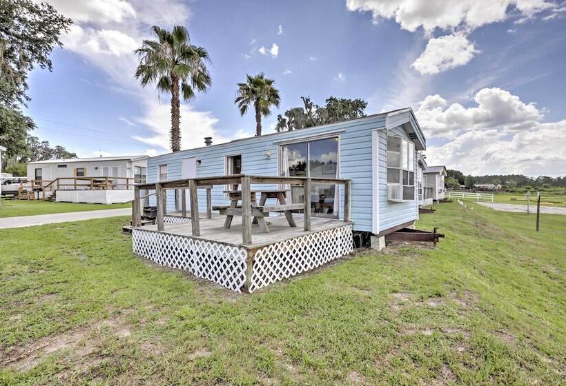Charming Lakefront Cabin In Ocala National Forest!