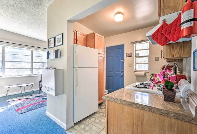 Charming Orlando Duplex ~ 6 Mi To Downtown!