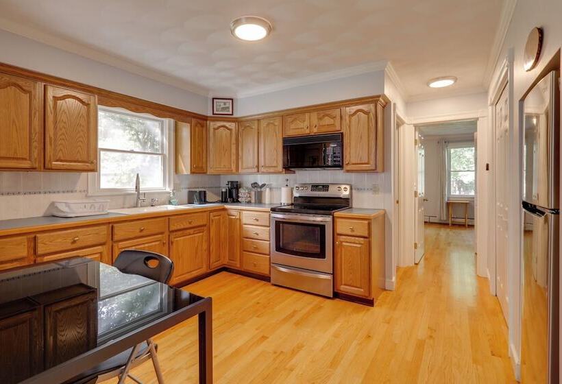 7 Mi To Downtown Providence: Quiet Apt In Seekonk