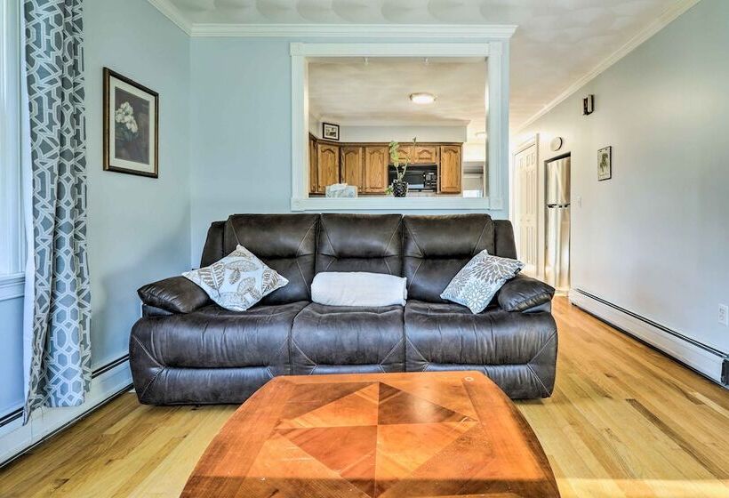 7 Mi To Downtown Providence: Quiet Apt In Seekonk