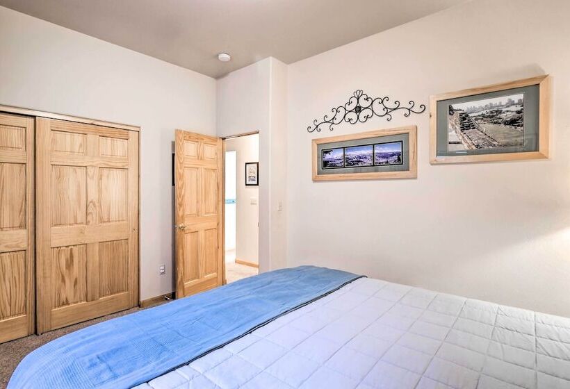 Charming, Spacious & Pet Friendly Buena Vista Home