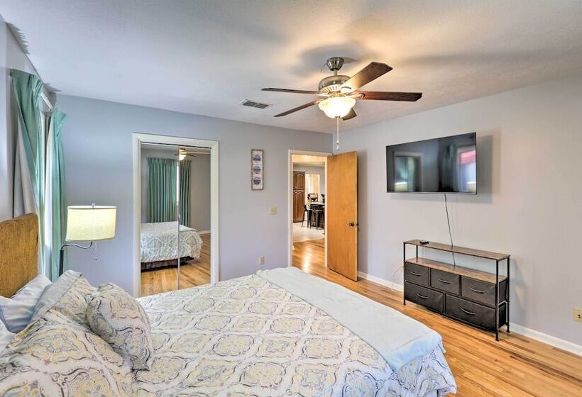 Cheerful Lanark Village Oasis W/ Private Pool