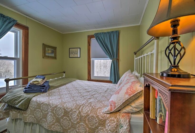 Chester Farmhouse On 100 Acres, 15 Min To Okemo!