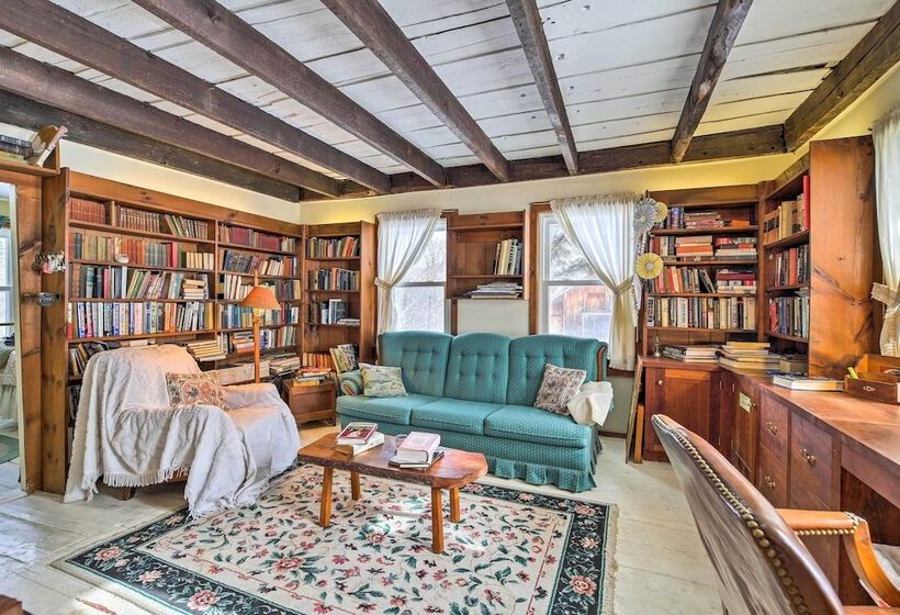 Chester Farmhouse On 100 Acres, 15 Min To Okemo!