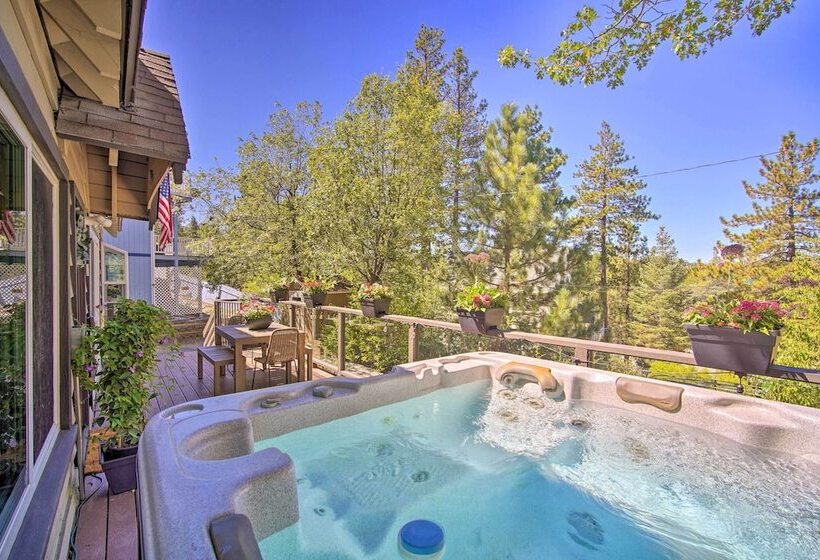 Chic Lake House W/ Furnished Deck & Hot Tub!