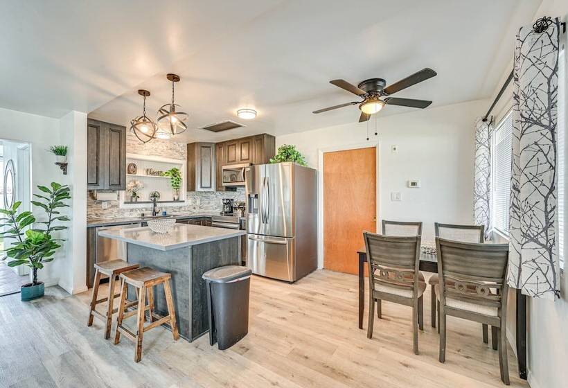 Chula Vista Home W/ Heated Pool & Spacious Patio