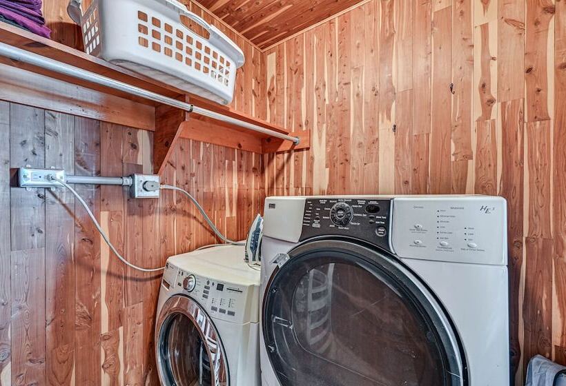 Chula Vista Home W/ Heated Pool & Spacious Patio