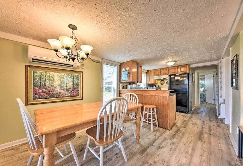 Coastal Cottage: Walk To Fernandina Beach & Dining