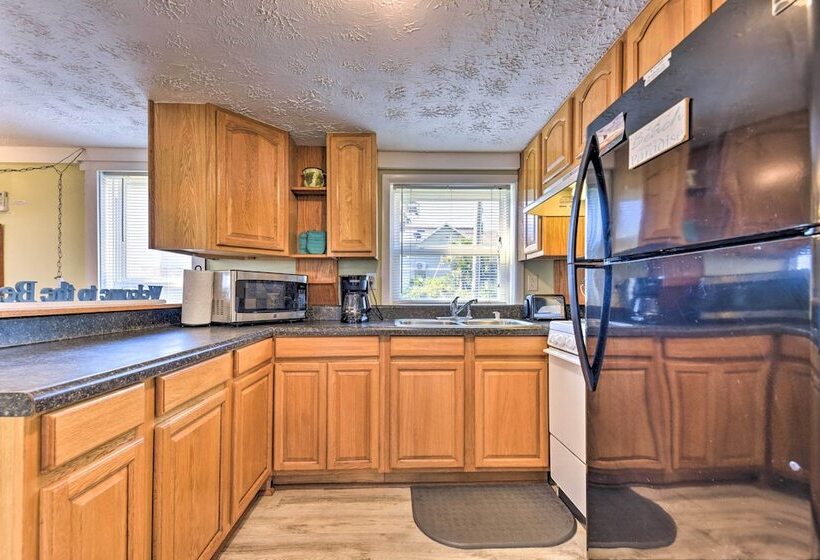 Coastal Cottage: Walk To Fernandina Beach & Dining