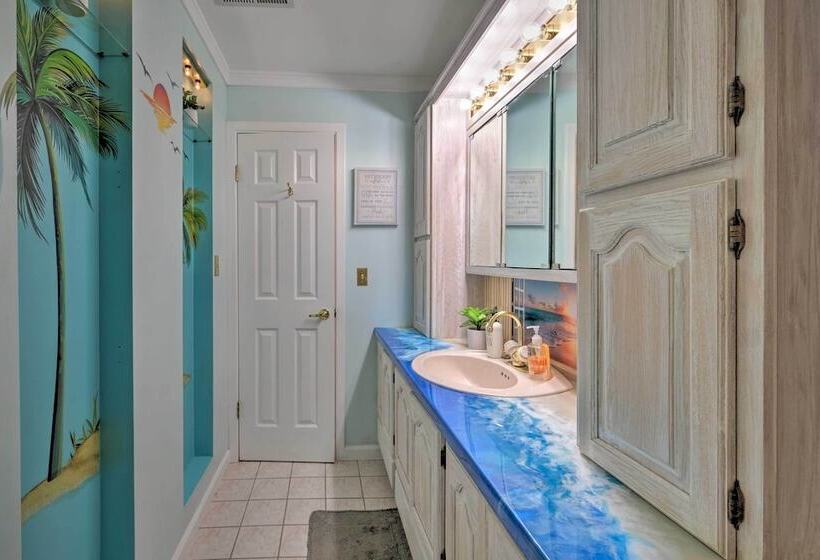 Coastal Edgewater Home W/ Private Hot Tub!