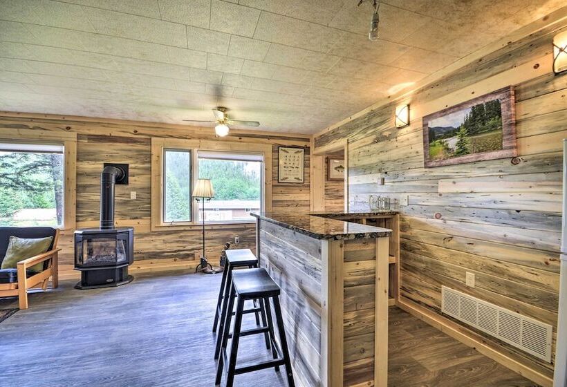 Contact Mountain Hideaway W/ Views & Porches!