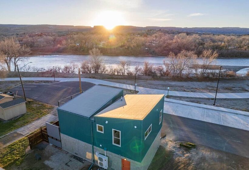 Grand Junction Home ~ 1 Mi To Downtown