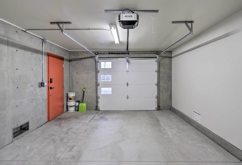 Grand Junction Home ~ 1 Mi To Downtown