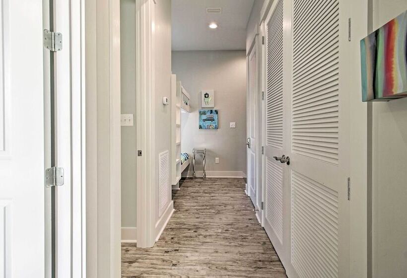 Gulf Shores Home W/ Shared Pool, 2 Blocks To Beach