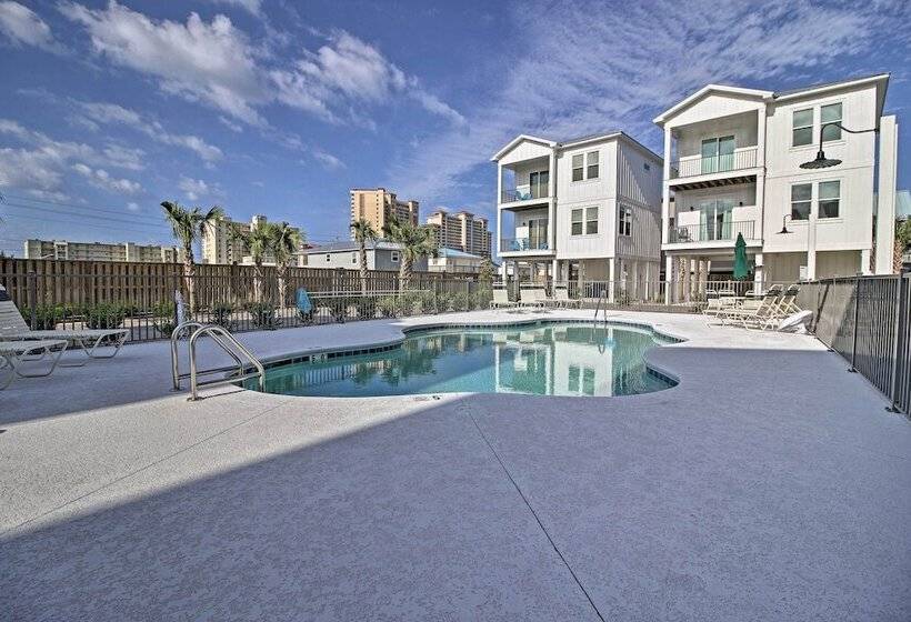 Gulf Shores Home W/ Shared Pool, 2 Blocks To Beach