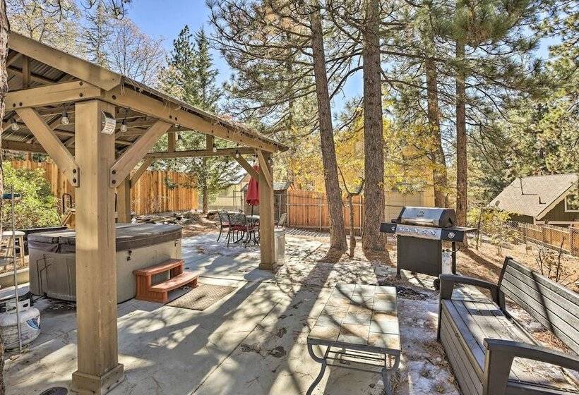 Cozy A Frame W/ Hot Tub Near Arrowbear Lake!