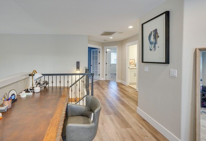 Cozy Bend Home   Walk To Old Mill District!