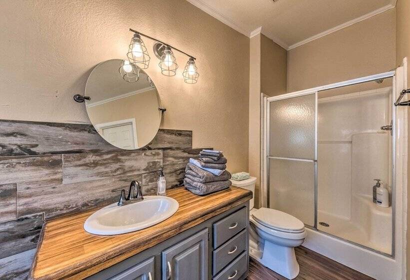 Cozy Cloudcroft Cabin W/ Deck & Gas Grill!