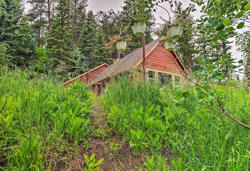 Creekside Morrison Cabin ~ 9 Mi To Red Rocks Park!