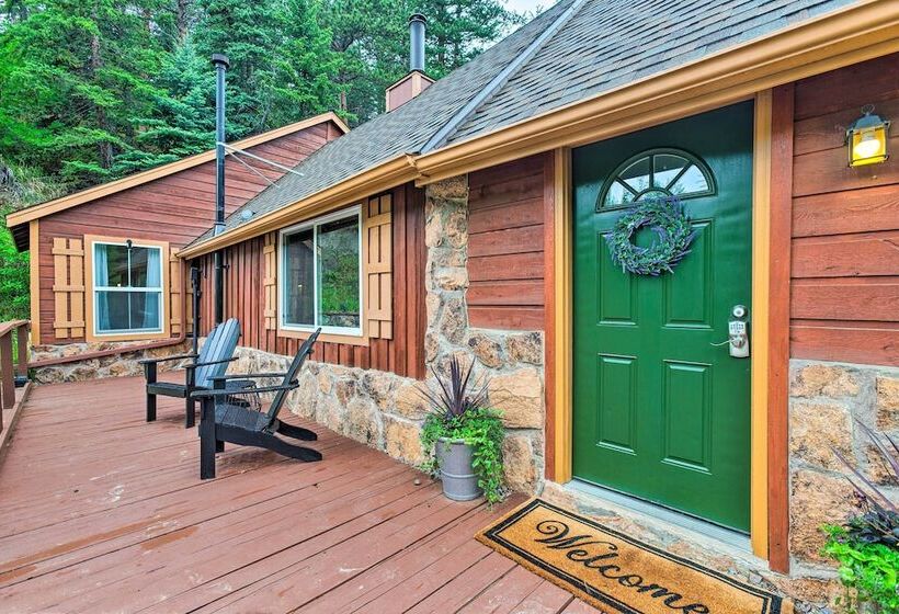 Creekside Morrison Cabin ~ 9 Mi To Red Rocks Park!