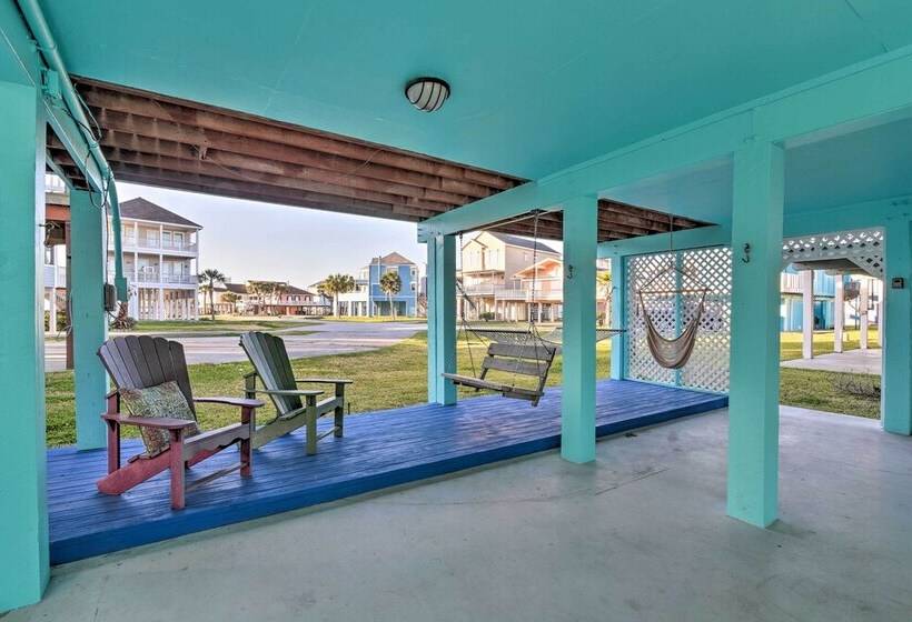 Cozy Galveston Beach House Walk To The Gulf!